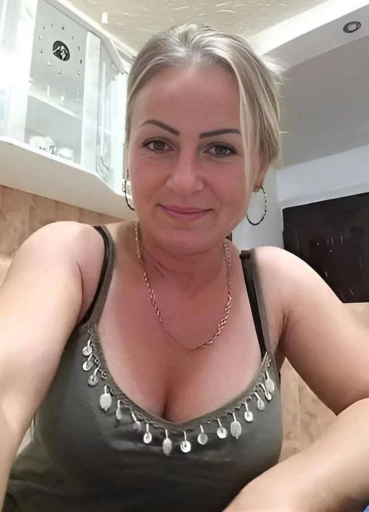 files/45_y.o._women.webp